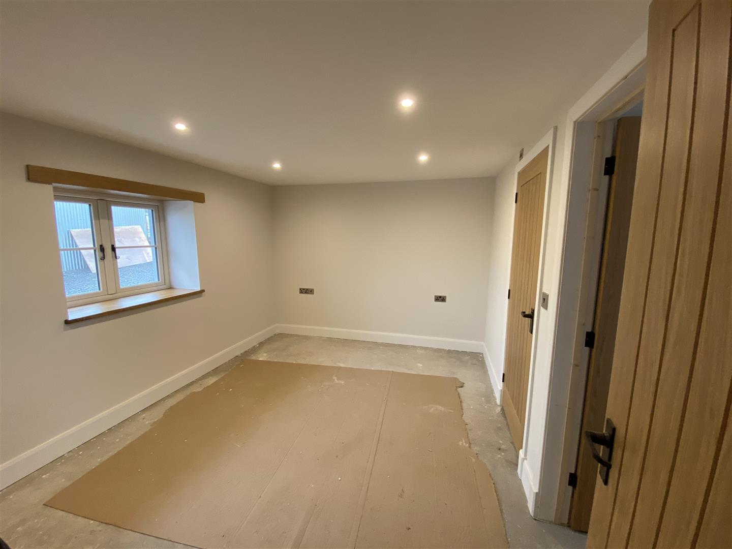 GROUND FLOOR BEDROOM